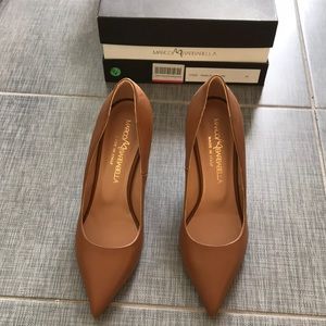 Marco Barbabella honey leather pumps Italy